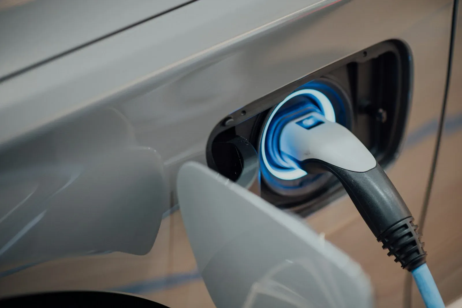 Detail bateriových modulů elektrovozidla